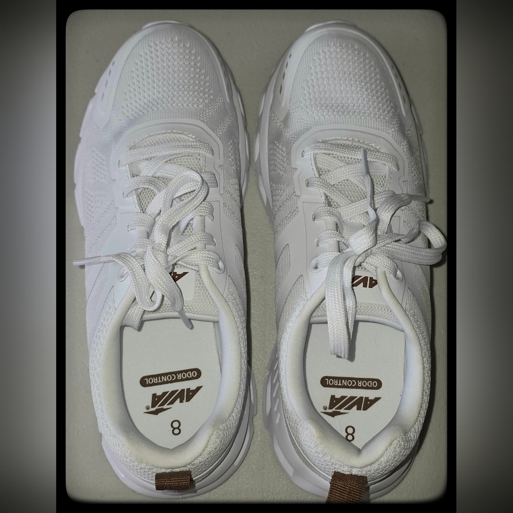 AVIA Women Air Athletic Shoes Odor Control Running Sneaker White Comfort Size 8
